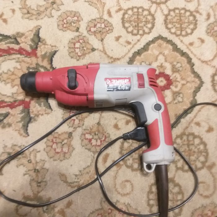 Перфоратор зубр 470 ватт