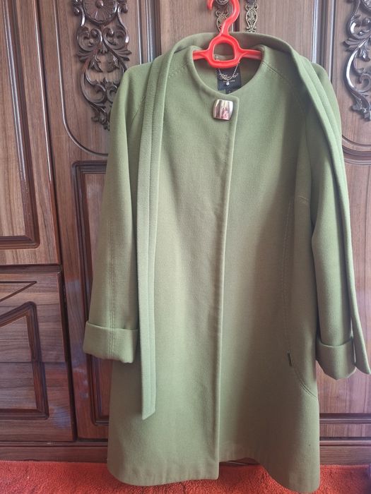 Пальто красивое б /у