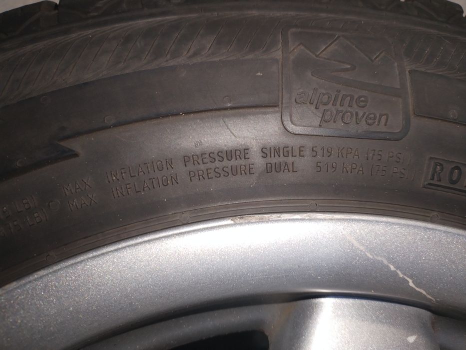 195/70/15  SEMPERIT Van grip 2 /БУСОВИ/