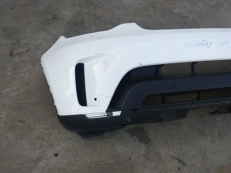 bara fata   land rover range rover discovery 5 l462 hy32-17f003-aa