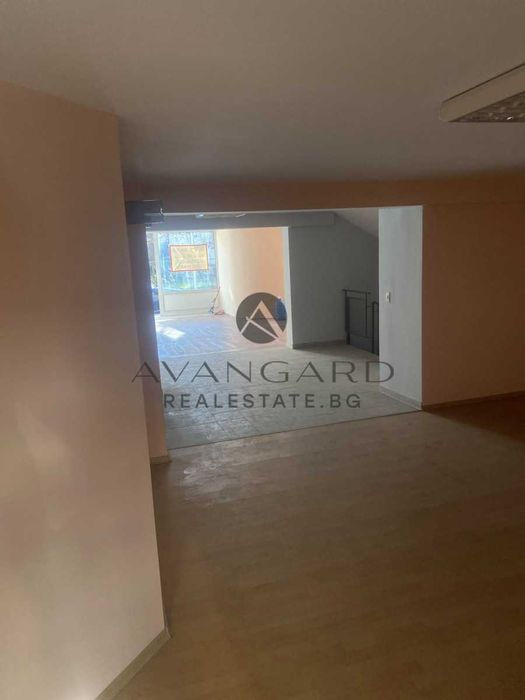 Продава се Офис в Пловдив, Кършияка - 160 кв.м за 619 €/кв.м - Снимка #1