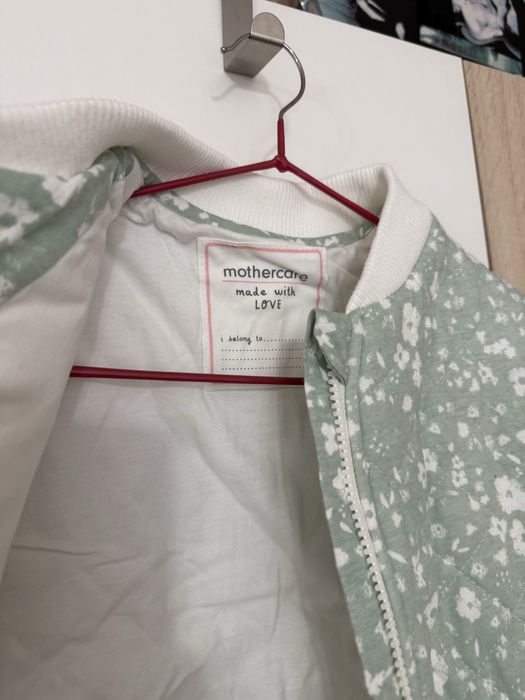 Продам на девочку новое