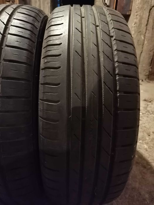 Продавам 2 броя летни гуми 195.65.15 на 1 сезон дот 2022  Nokian