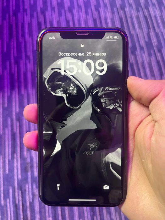 Продается айфон хр