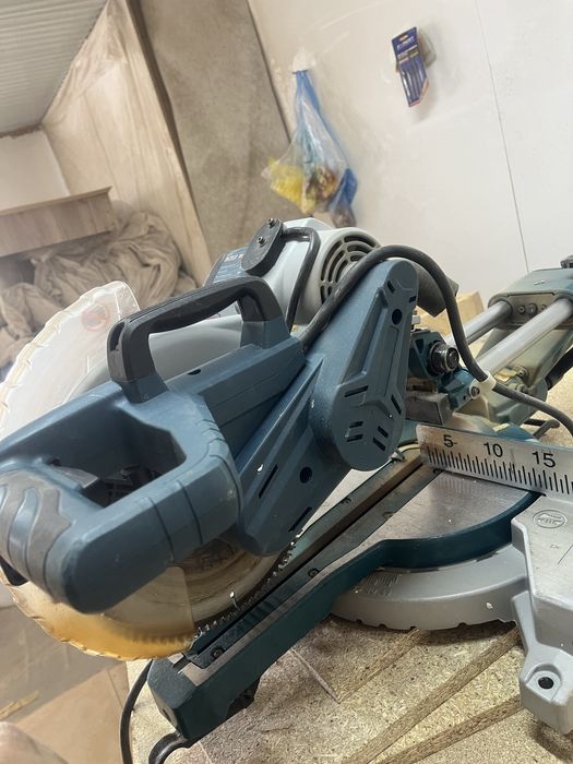 Торцовочная пила