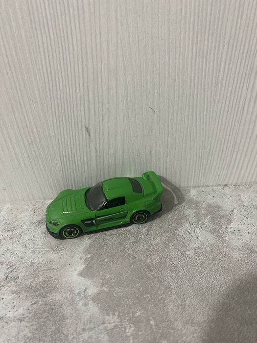 Машинка хотвилс оригинал