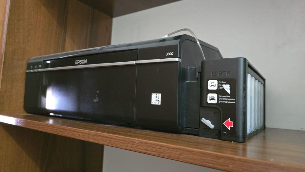 Продам принтер на запчасти