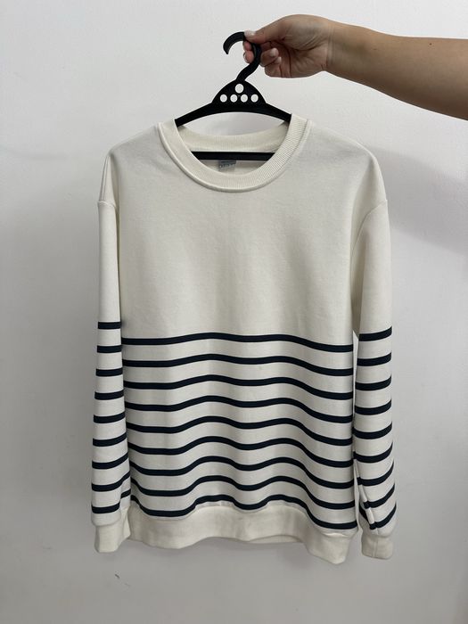 одежда          .