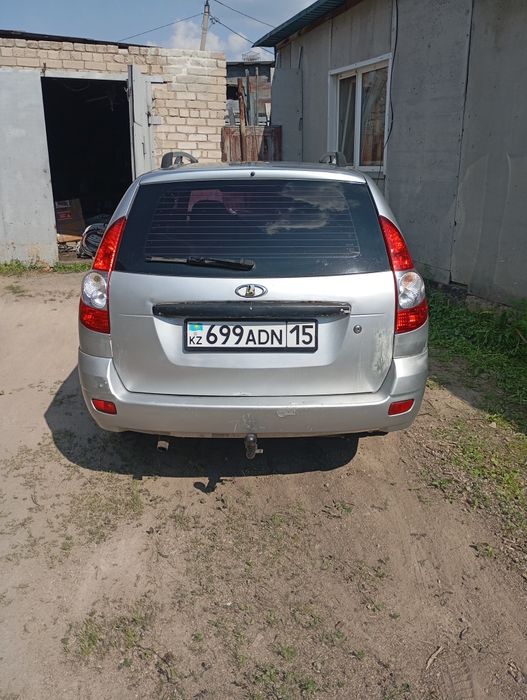 Продам Приору универсал
