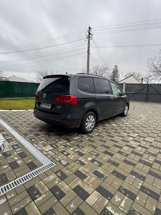 VOLKSWAGEN Sharan 2012 — imagine 2