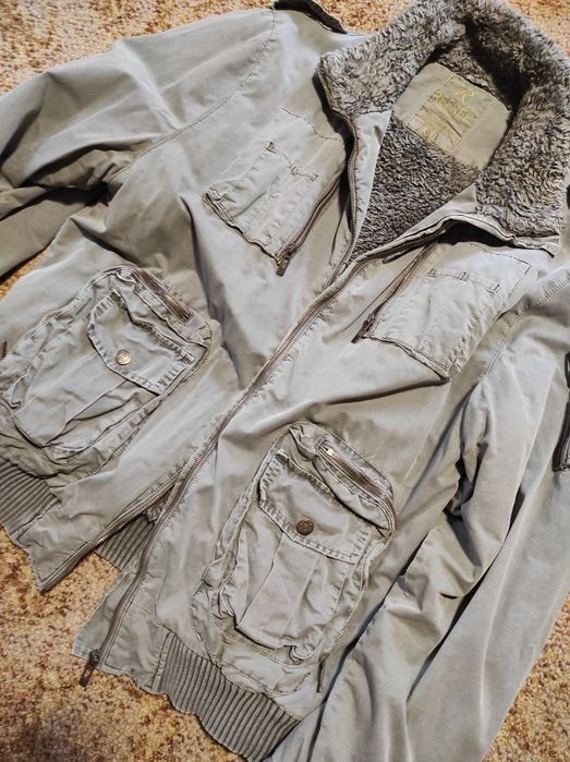 Мъжко зимно яке 2Xl. Подходящо за лов риболов туризъм всекидневна упот