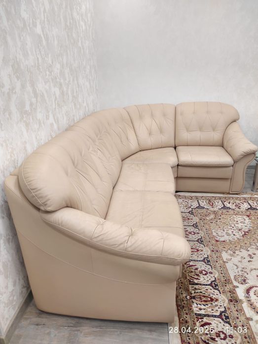 Срочно продам диван