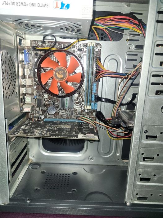 КОМПЬЮТЕР не дорогой полный комплект