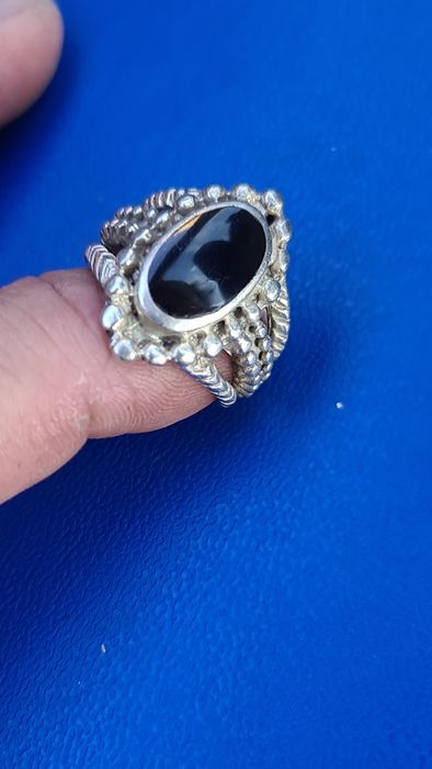 N inel ghiul masiv argint 925,piatra onix,18 mm,stare foarte buna