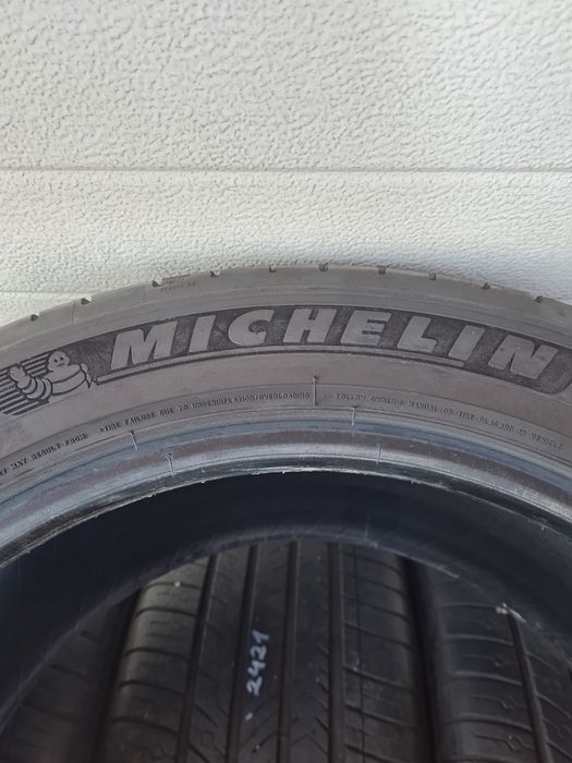 Всесезонни гуми 4 броя MICHELIN PilotSport AllSeason4 255 45 R18