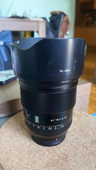 Viltrox 75mm F1.2 APS-C AF - X Mount