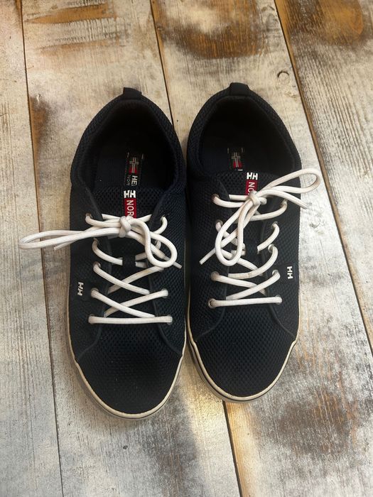 Маркови удобни обувки