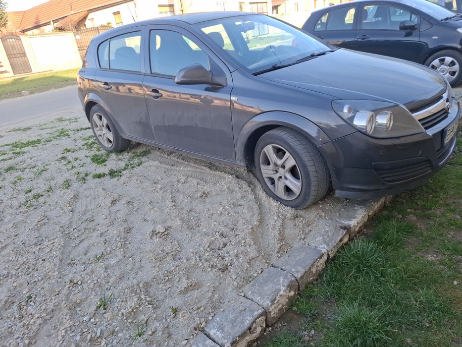 Opel Astra H  2012