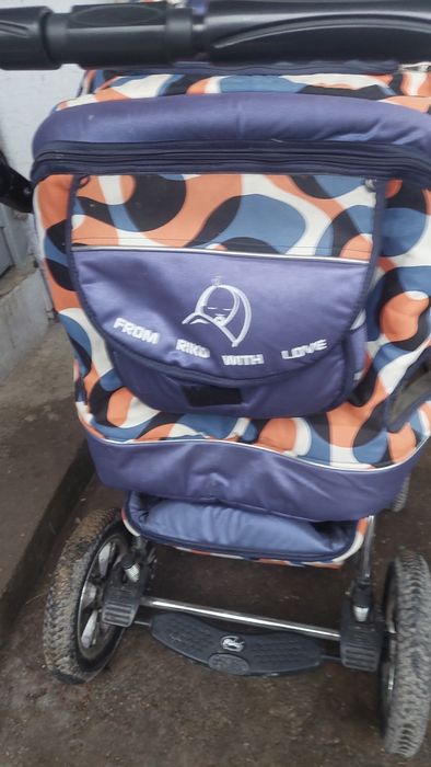 Продам коляску  срочно