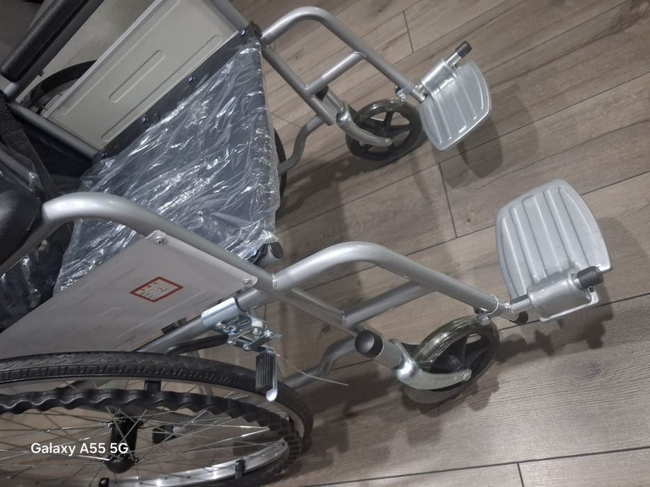Продам коляску инвалидную