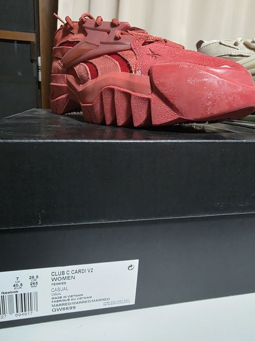 Маратонки Reebok Club C Cardi V2 Women