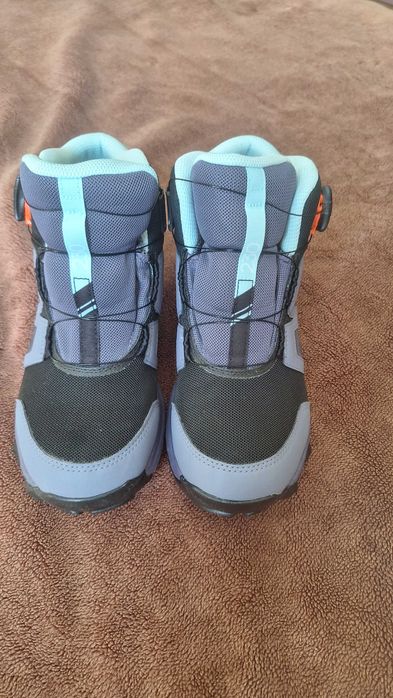 Зимни обувки Adidas Terrex