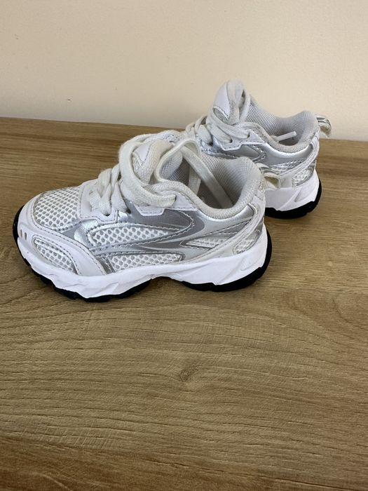 Детски маратонки Зара