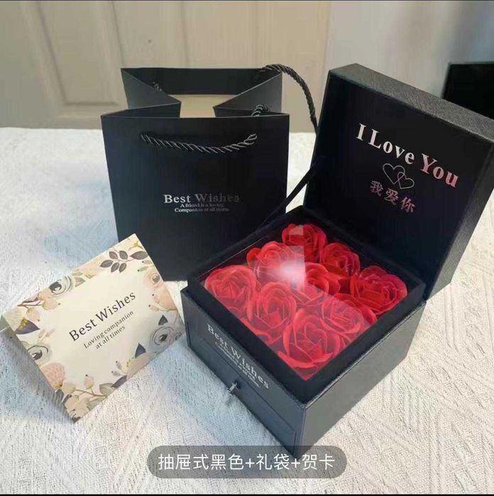 Подарочный набор из роз Best Wishes