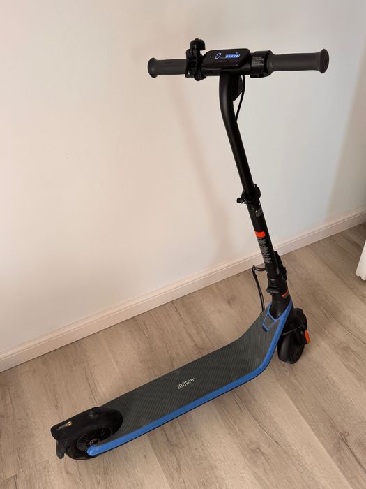 Vând trotinetă electrică