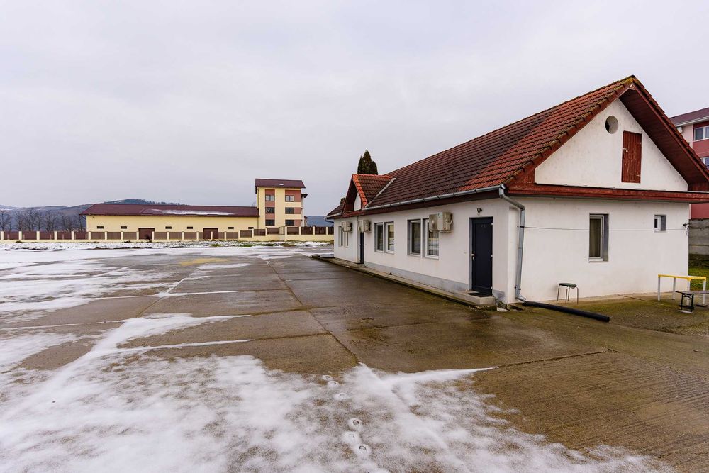 Spații Comerciale de inchiriat!