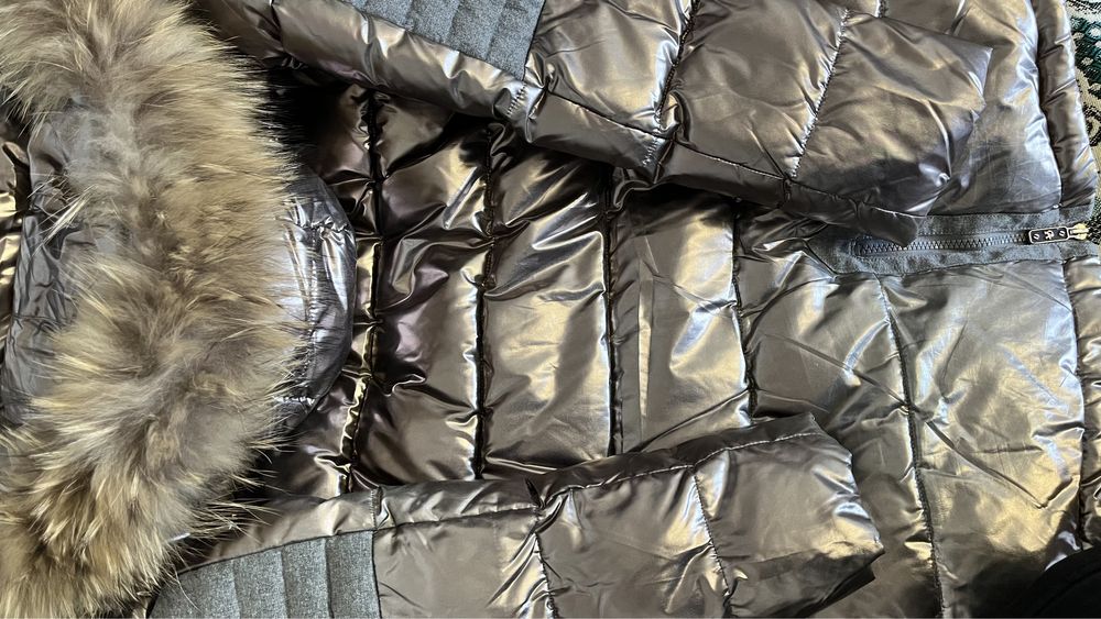Женский пуховик, р. 44-46
