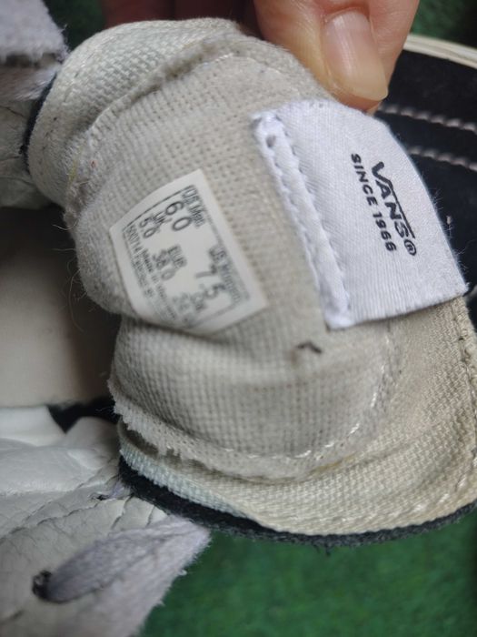 2 чифта Дамски кецове VANS