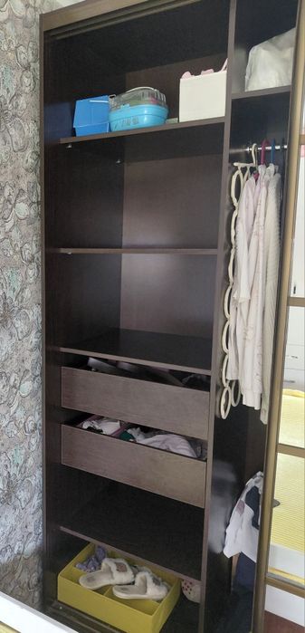 Продам замечательный шкаф купе