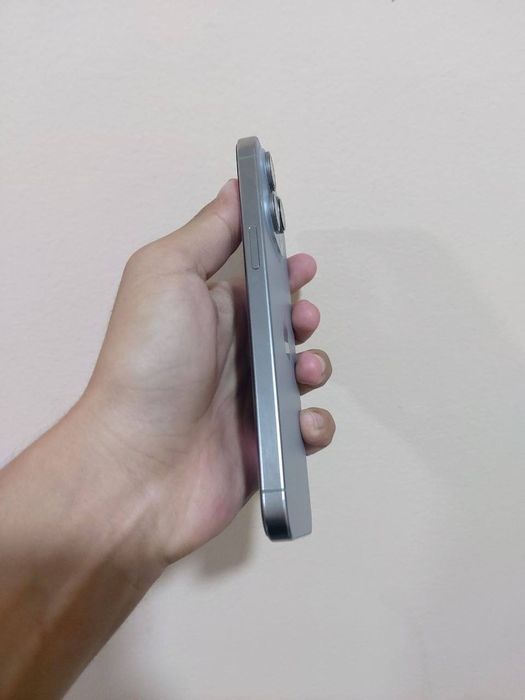iphone 15 pro max xolati  ideal