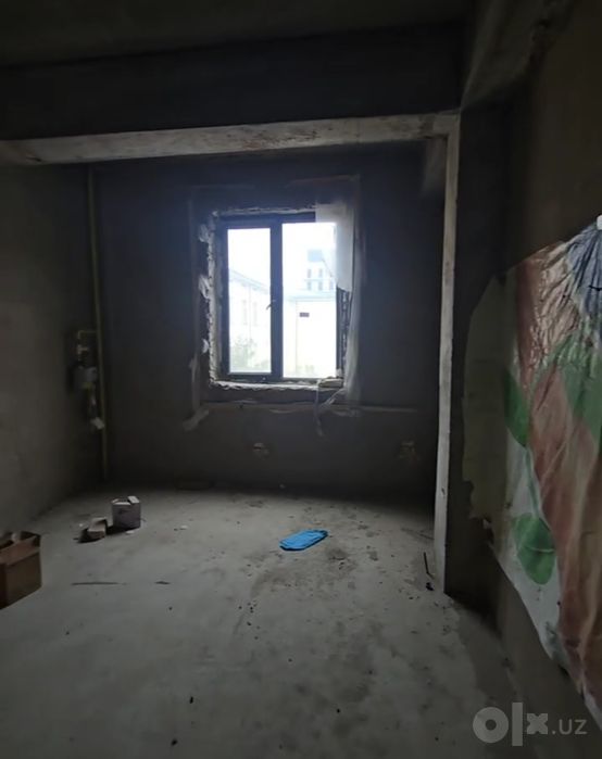 3хоналик 3каватда, Крытый рынок, 101квм
3каватда 
5каватлик янги г