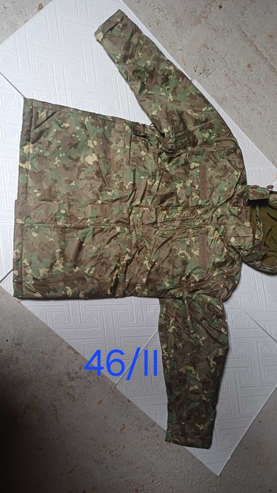 Vand articole echipament militar
