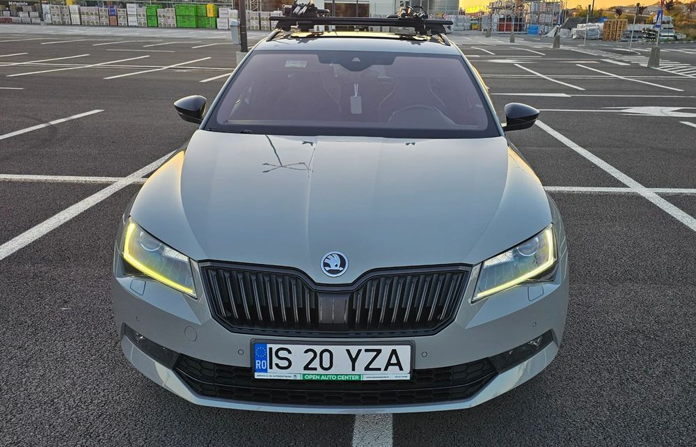 Skoda Superb Skoda Superb Sportline 1.8 TSI Grey Nardo