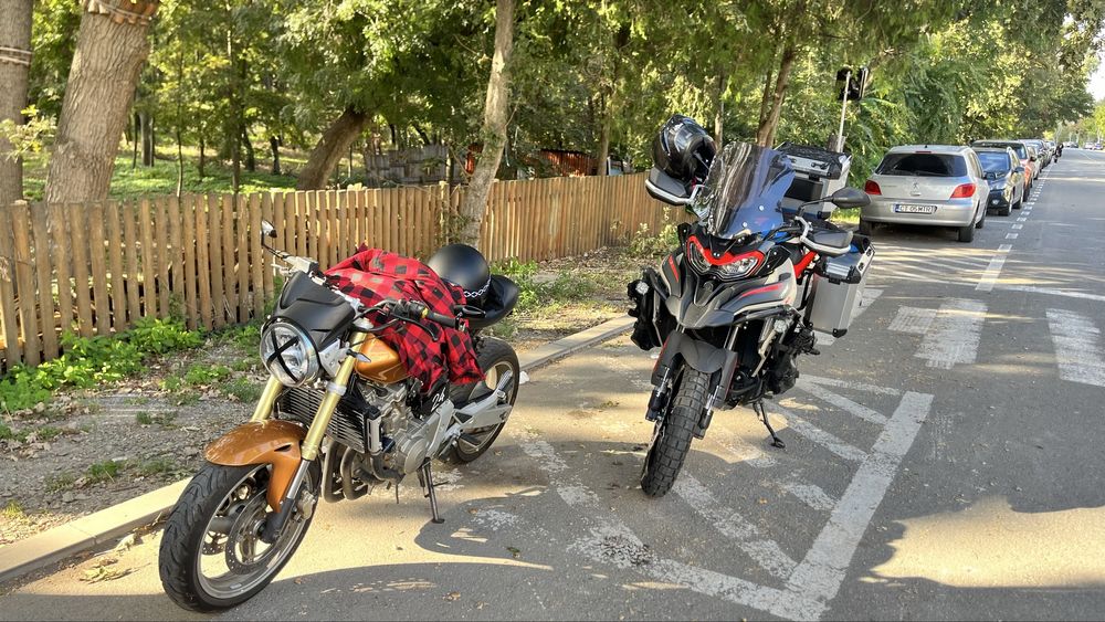 Motocicleta adventure Benelli TRK 702x