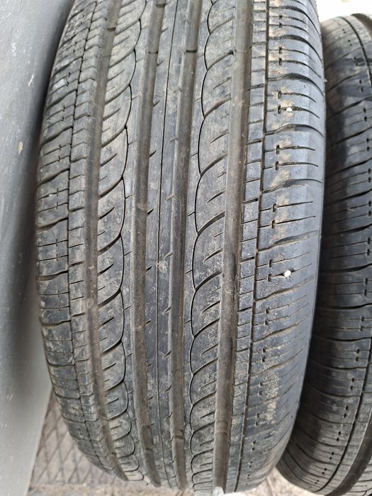 Продам шины 215/65/16 капсен