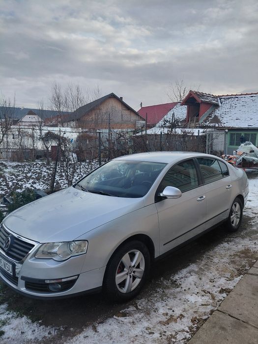 Vând passat 2009 19 9
