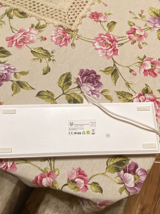 Клавиатура TGSK77W