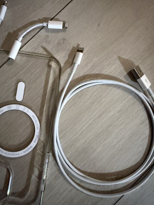 Cablu husa si casti iphone