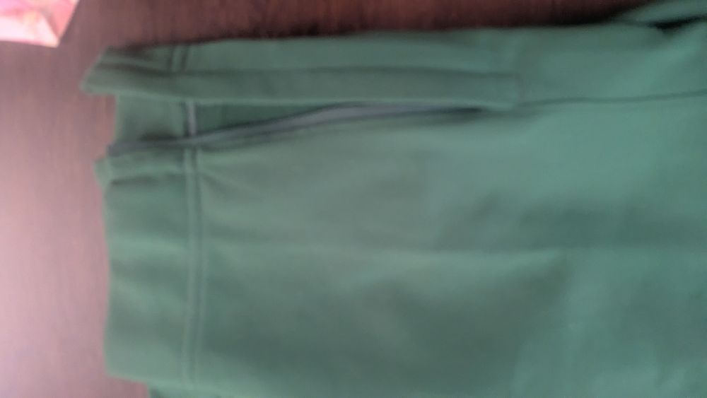 Продам фирменные спортивные мужские штаны+ курточка