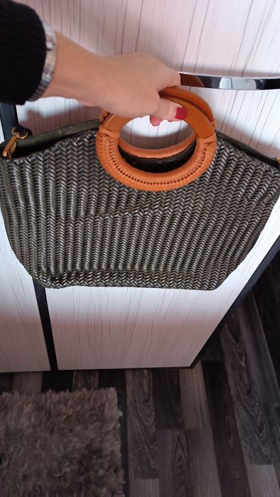 Три дамски чанти