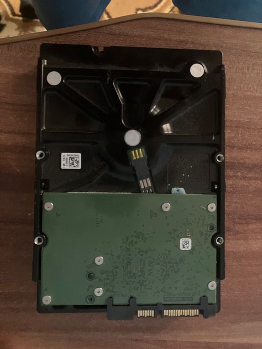 Trimit doar prin posta,cu plata rambus