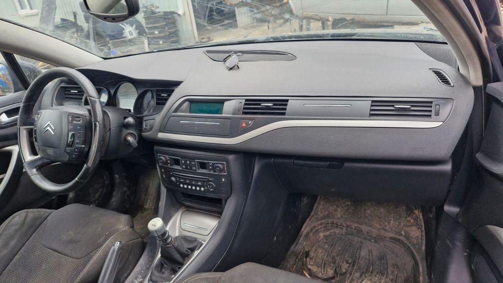 Dezmembrari Citroen C5 an 2010 motor 2.0 Hdi cod RH01 Euro 5
