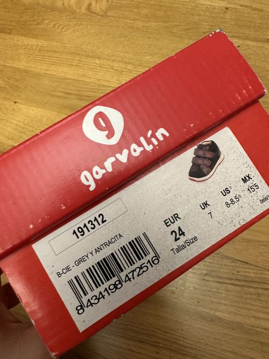 Кроссовки на осень Garvalin!