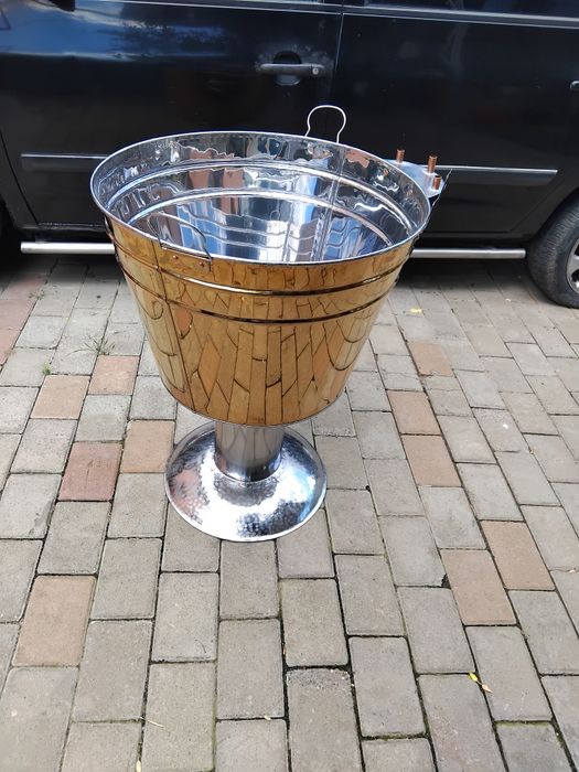 Vand cristelnita de botez