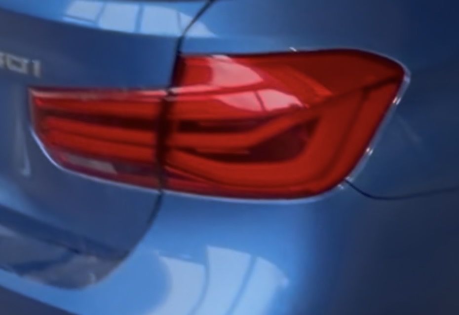 Стопове за BMW F30 LCI facelift с червен мигач