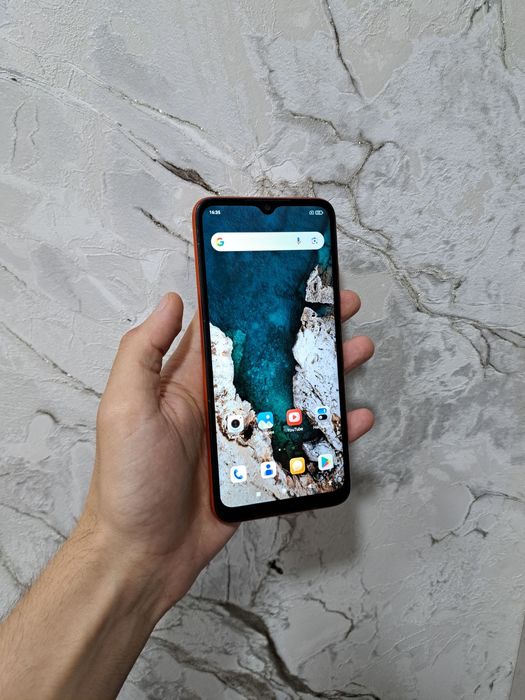 Redmi 9C сотилади память 128gb ишлаши зор